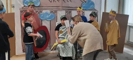 drama-lesson-play-1