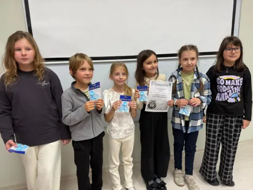 Познавательная игра «Своя игра» в Acadia School