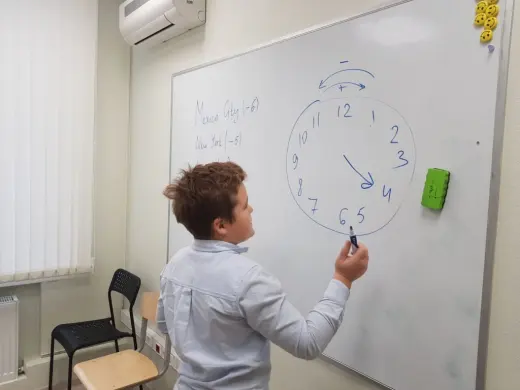 Тема «Time Zones»