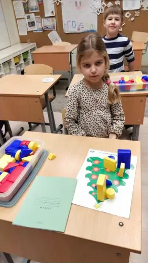 Игра «Блоки Дьенеша»