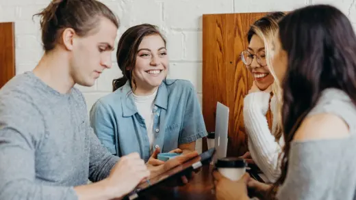 В чем разница между IELTS, TOEFL и Кембриджскими экзаменами