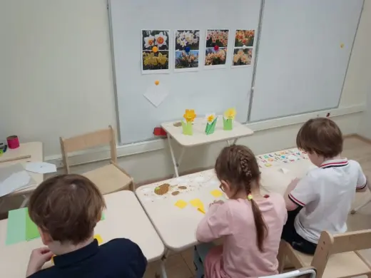 Изучаем нарциссы на уроках оригами