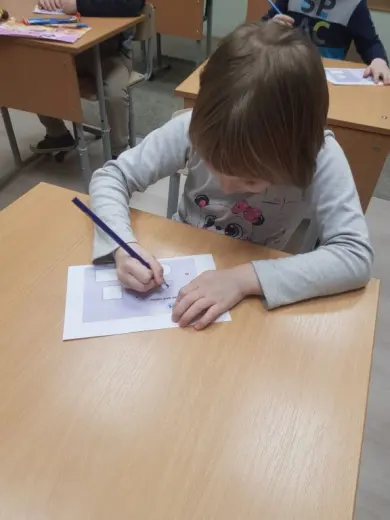 Геометрические фигуры, цвета и виды транспорта