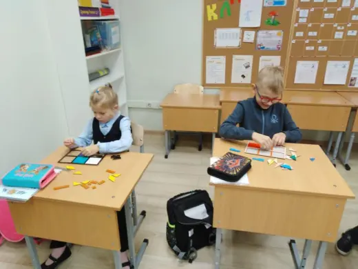 Головоломка «Сложи квадрат»