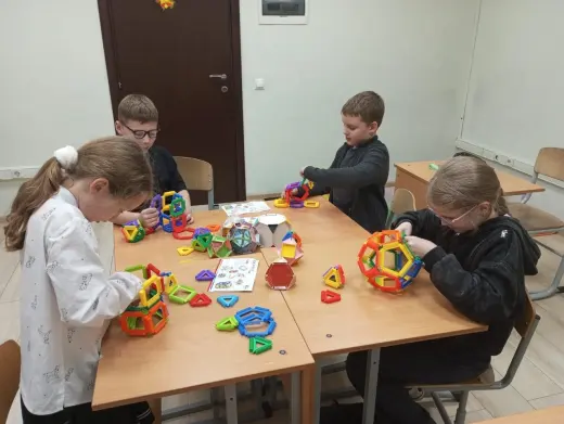 Неделя математики в Acadia School