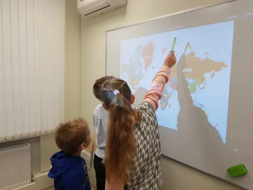 Тема «Time Zones»